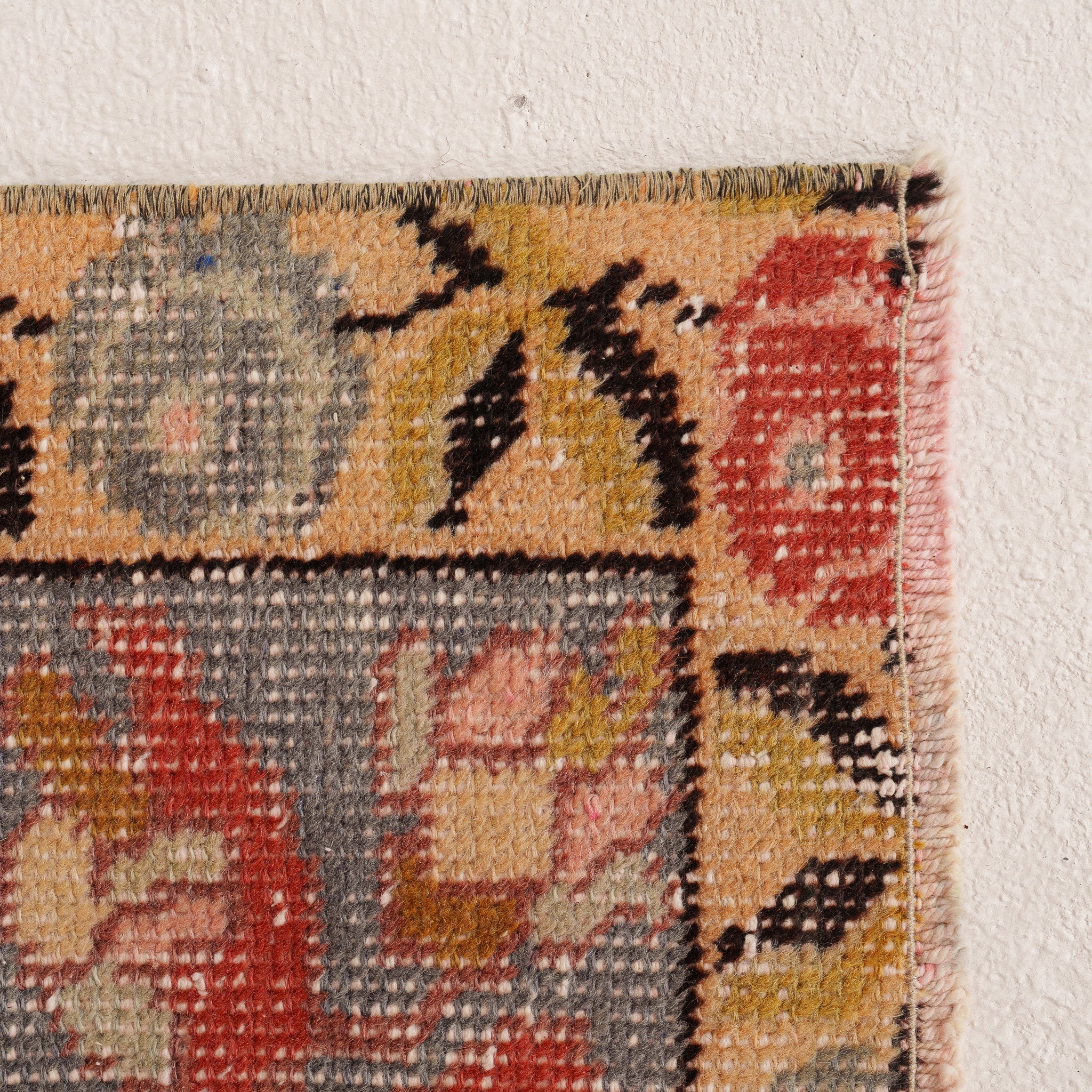 Medallion 4x7 Area Rug