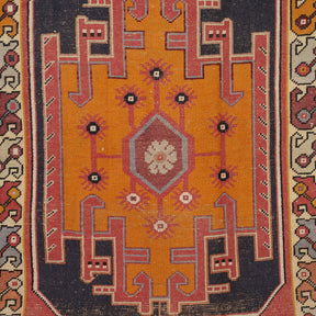 4x9 Vintage Rug