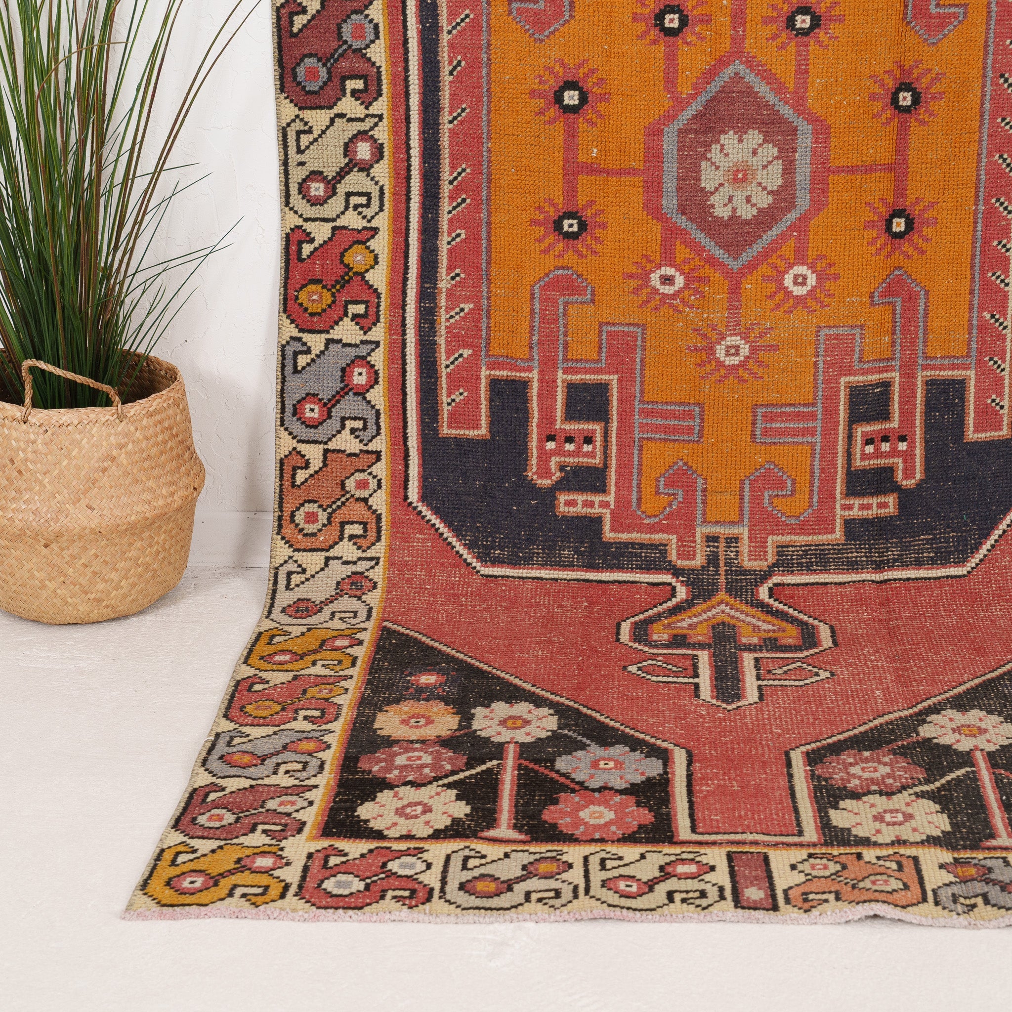 4x9 Persian Rug