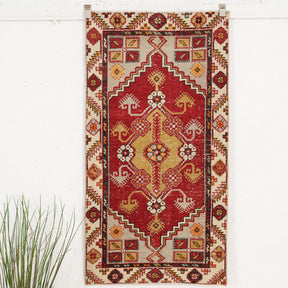 Aginata - Vintage Turkish Small Rug