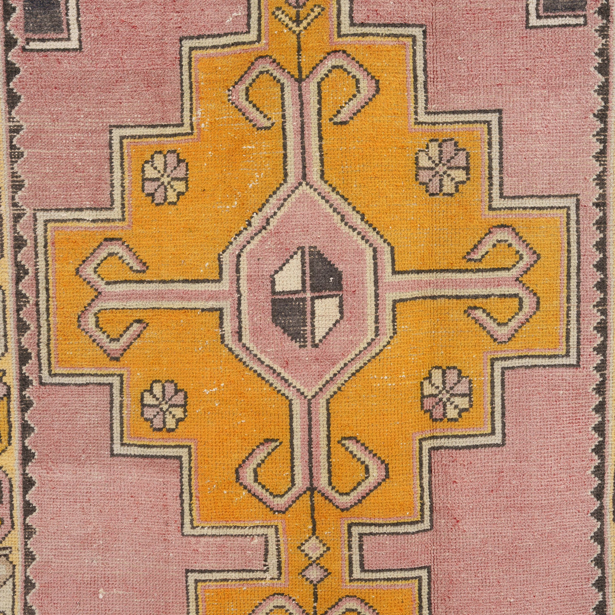 4x9 Vintage Rug