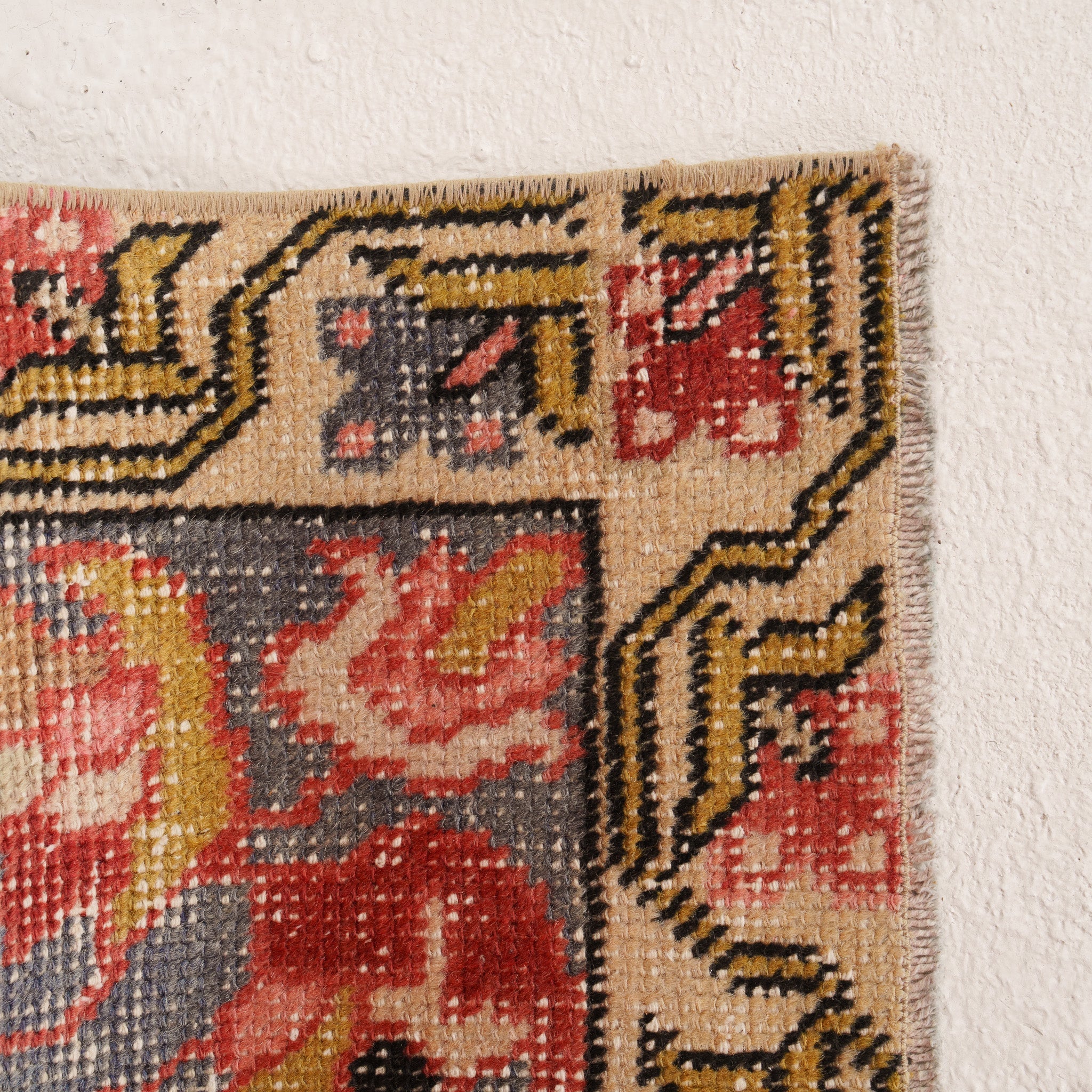 Medallion 4x7 Area Rug