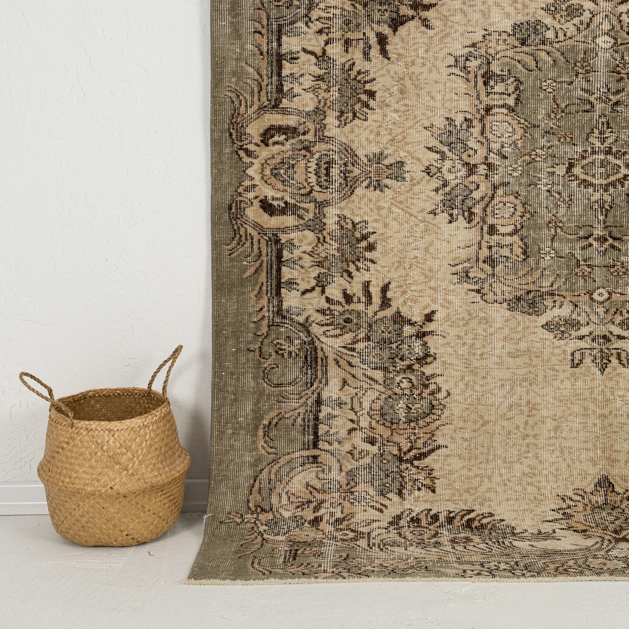 Solenne - Authentic Persian Rug, Artisan Designed