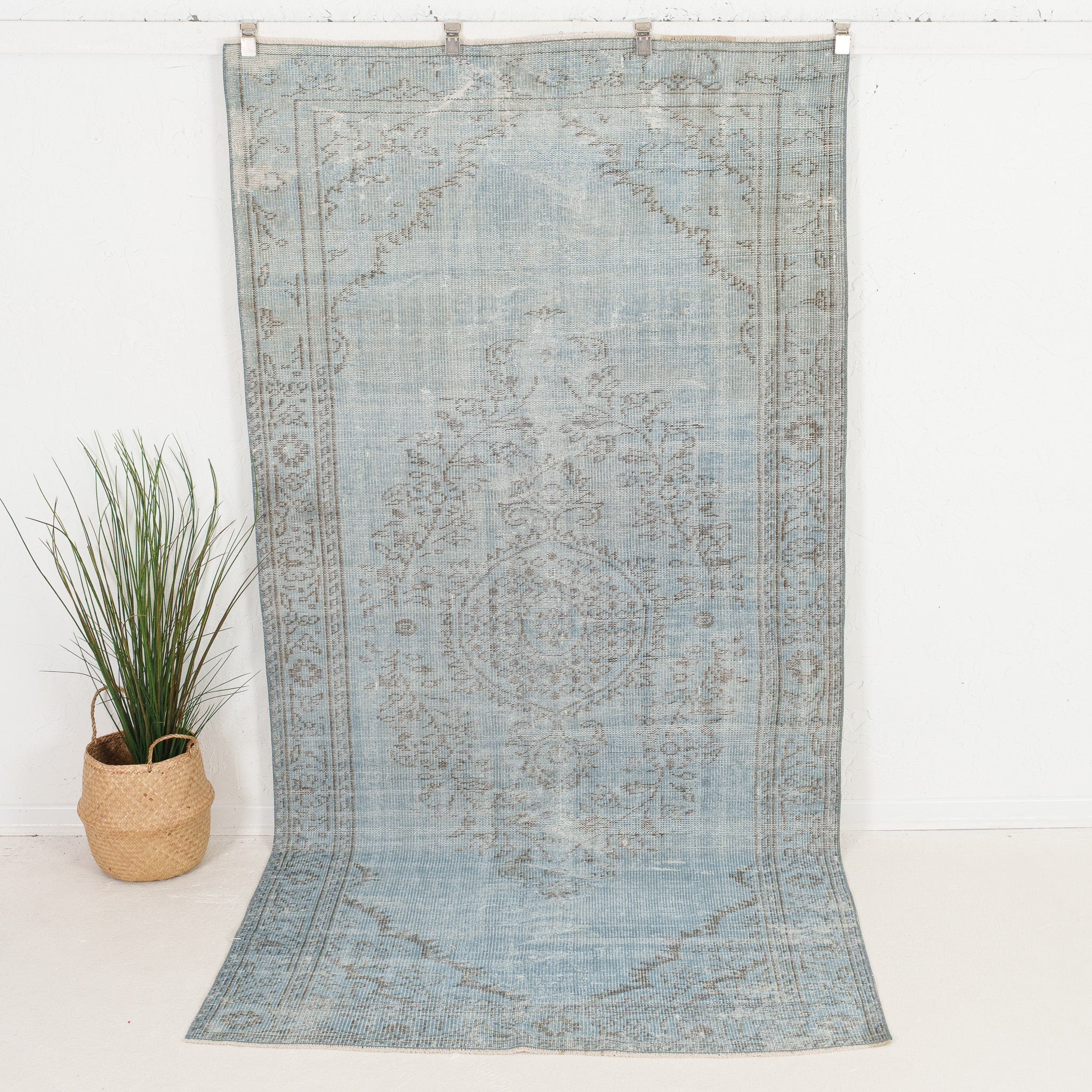 5' x 9' - Vintage Turkish Area Rug, Beige - Aditi | Kuden Rugs