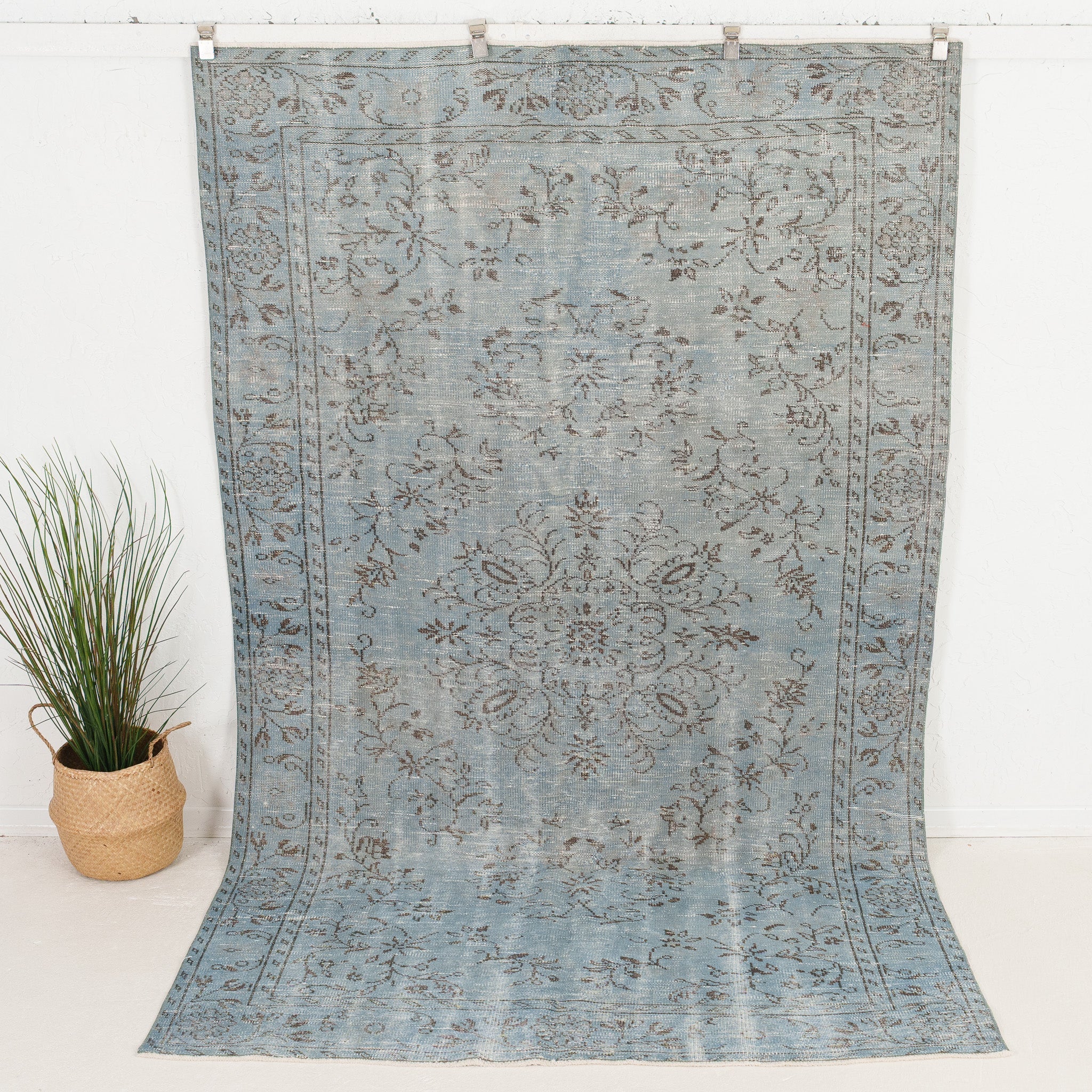 Aliera - Vintage Turkish Area Rug