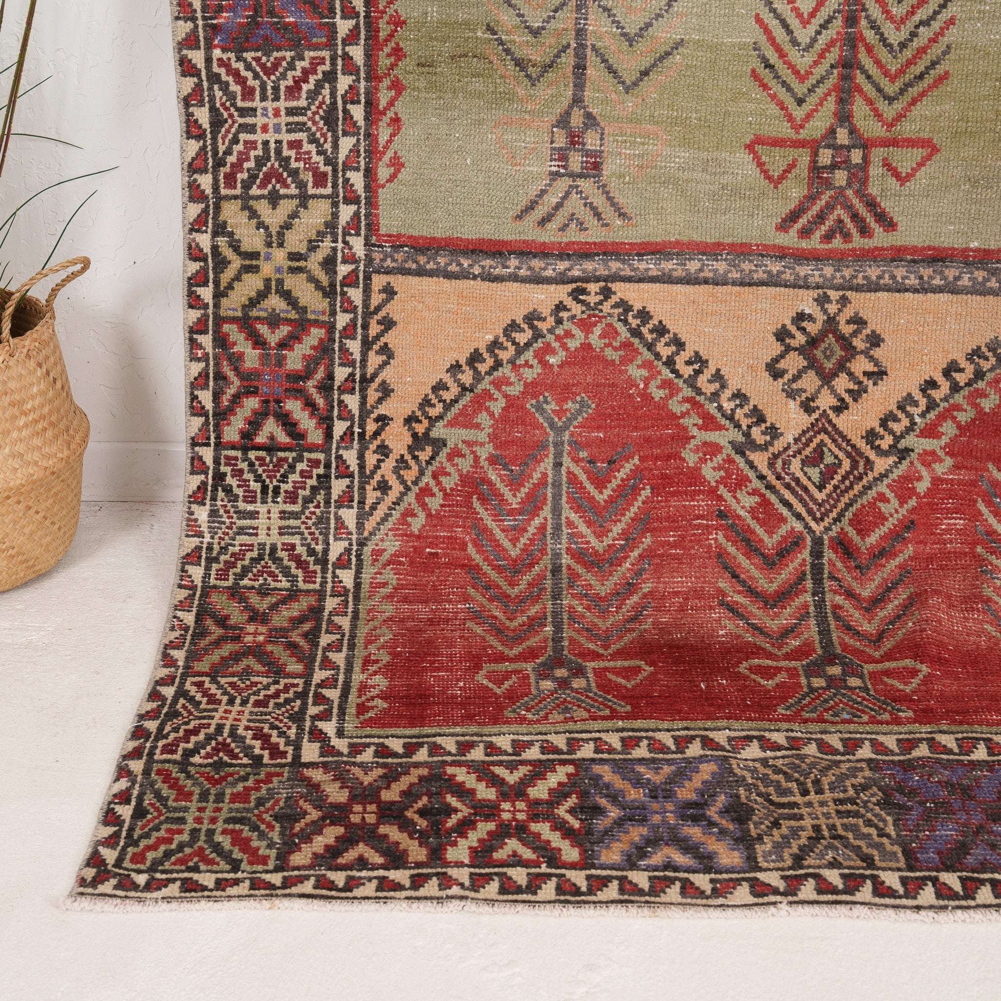 5x8 Persian Rug