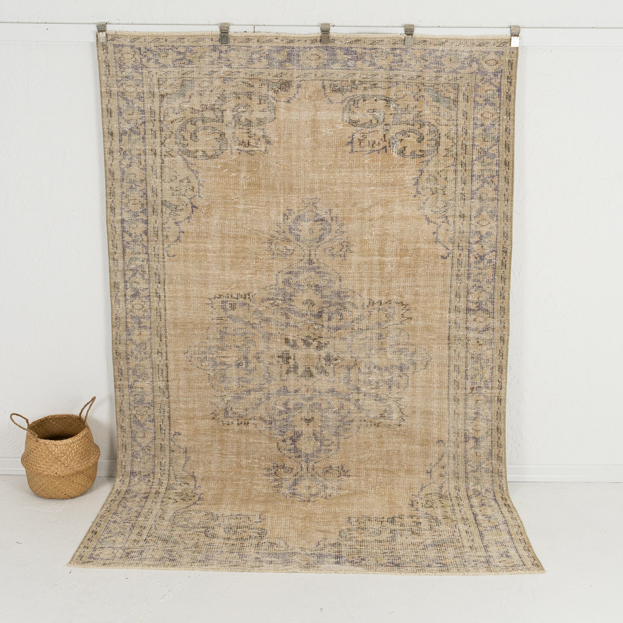 Olivette - Oriental Rug, Timeless & Exquisite