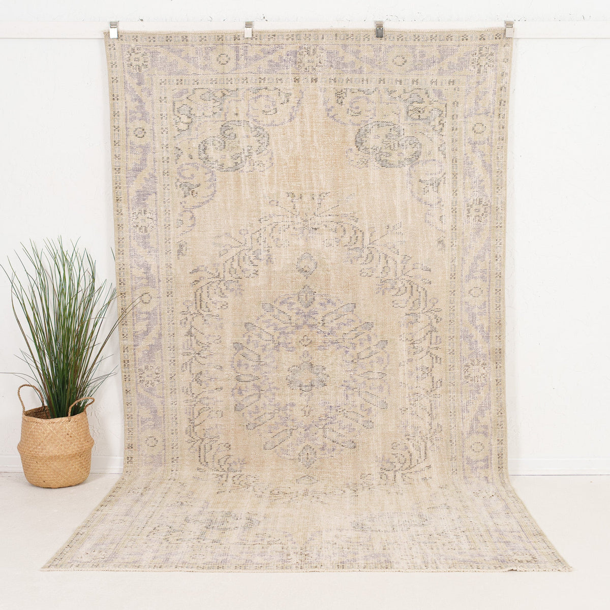 6' x 10' - Vintage Turkish Area Rug, Blue - Ailitha | Kuden Rugs