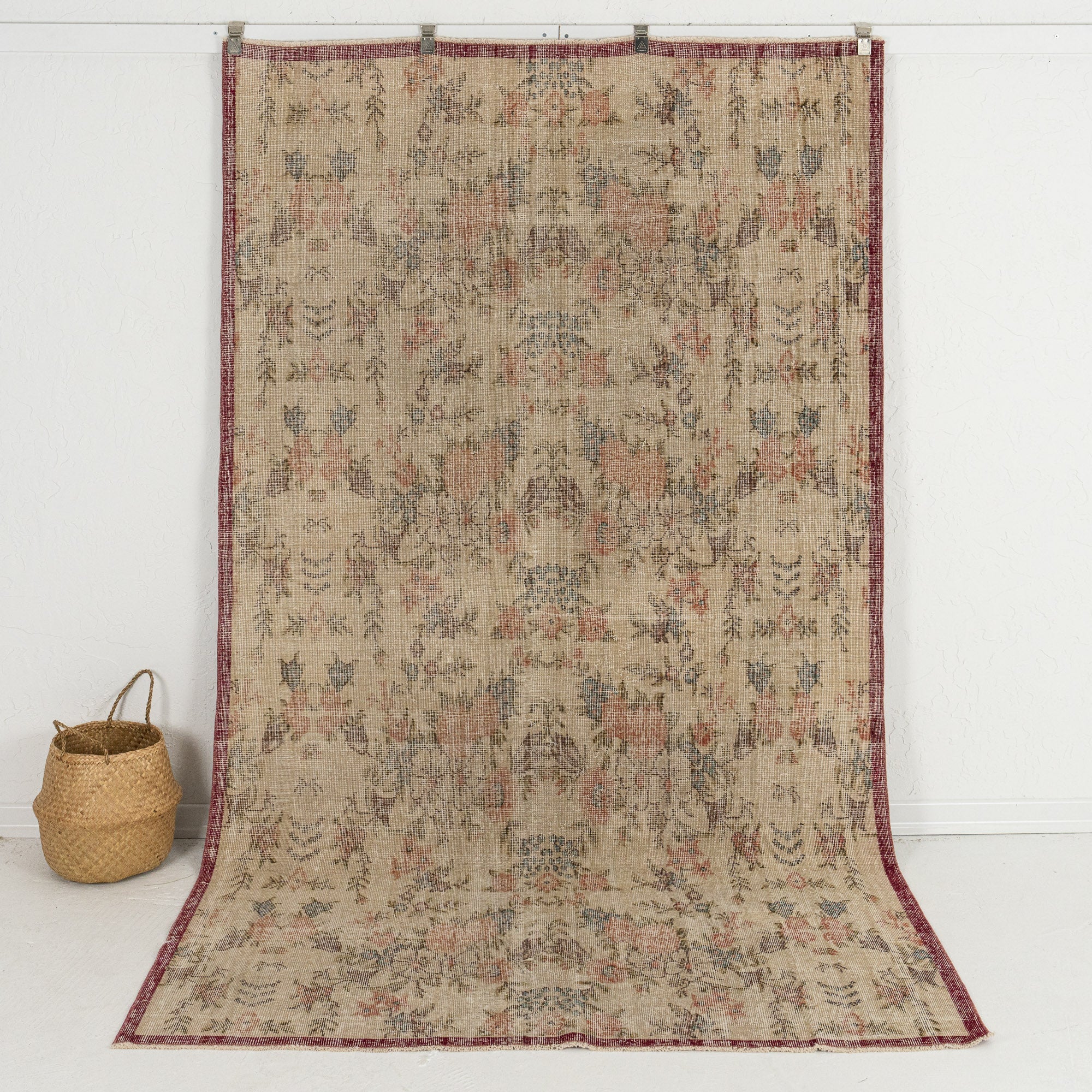 Talwyn - Classic Turkish Rug, Vintage Heritage
