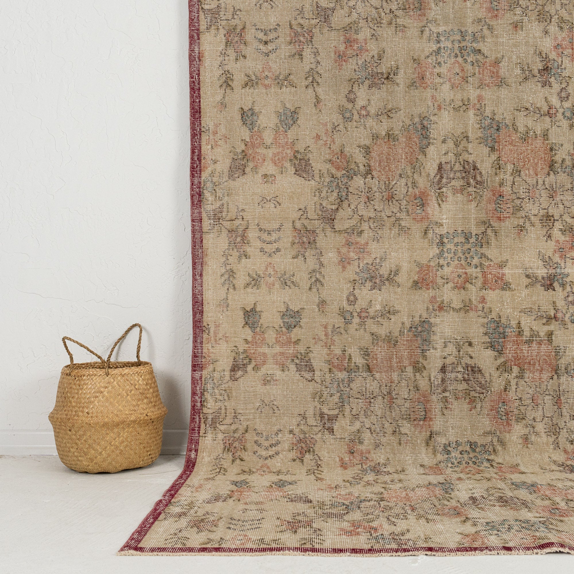 Talwyn - Persian Rug, Handcrafted & Timeless