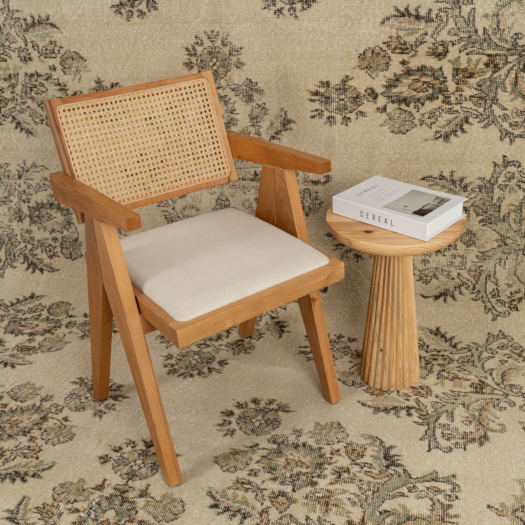Sorina - Oriental Rug, Timeless & Exquisite