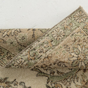 8x11 area rug with beautiful beige hues, from turkish