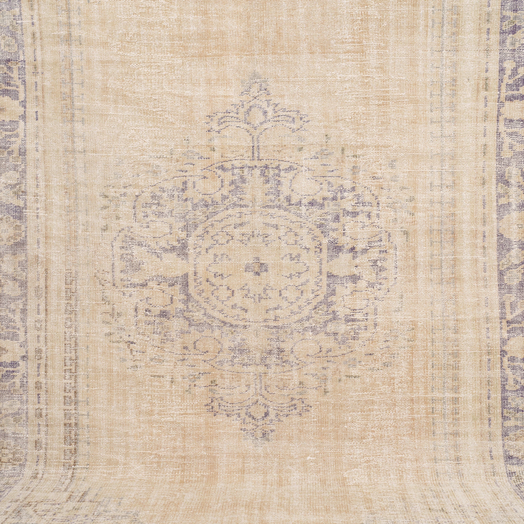 6x9 Vintage Rug