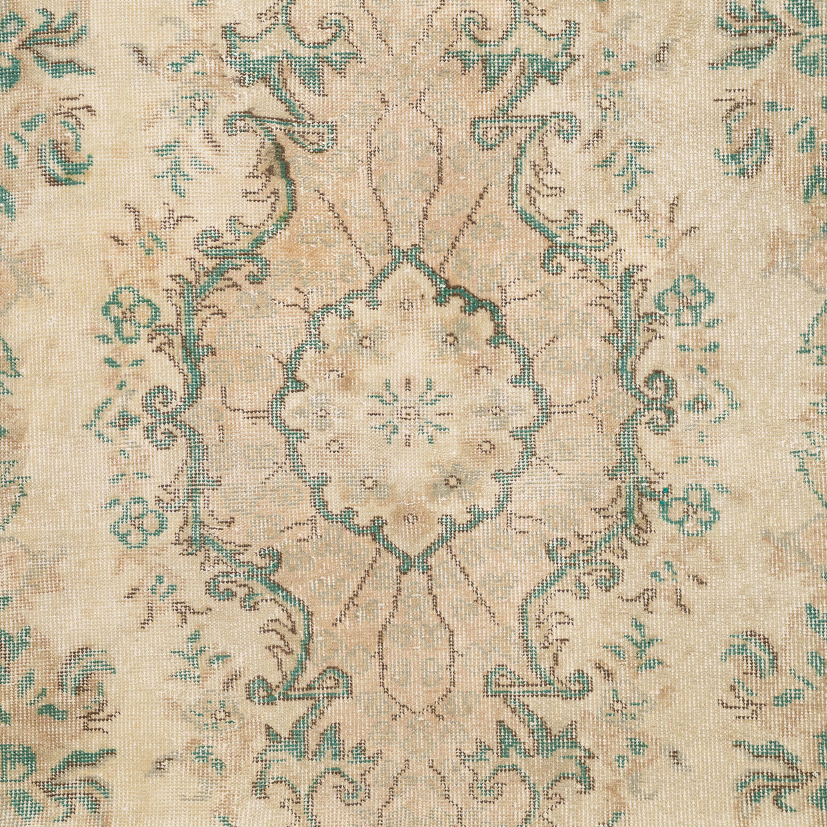 6x10 Vintage Rug