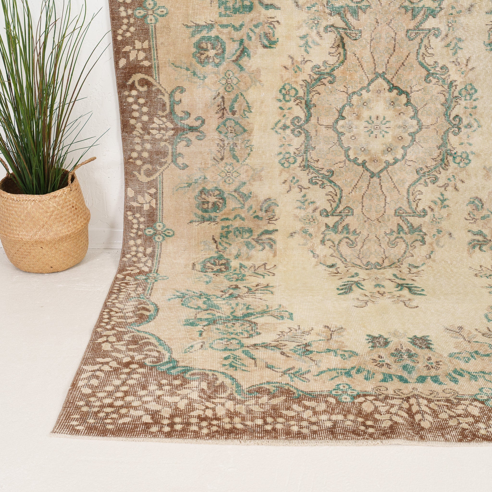 6x10 Persian Rug