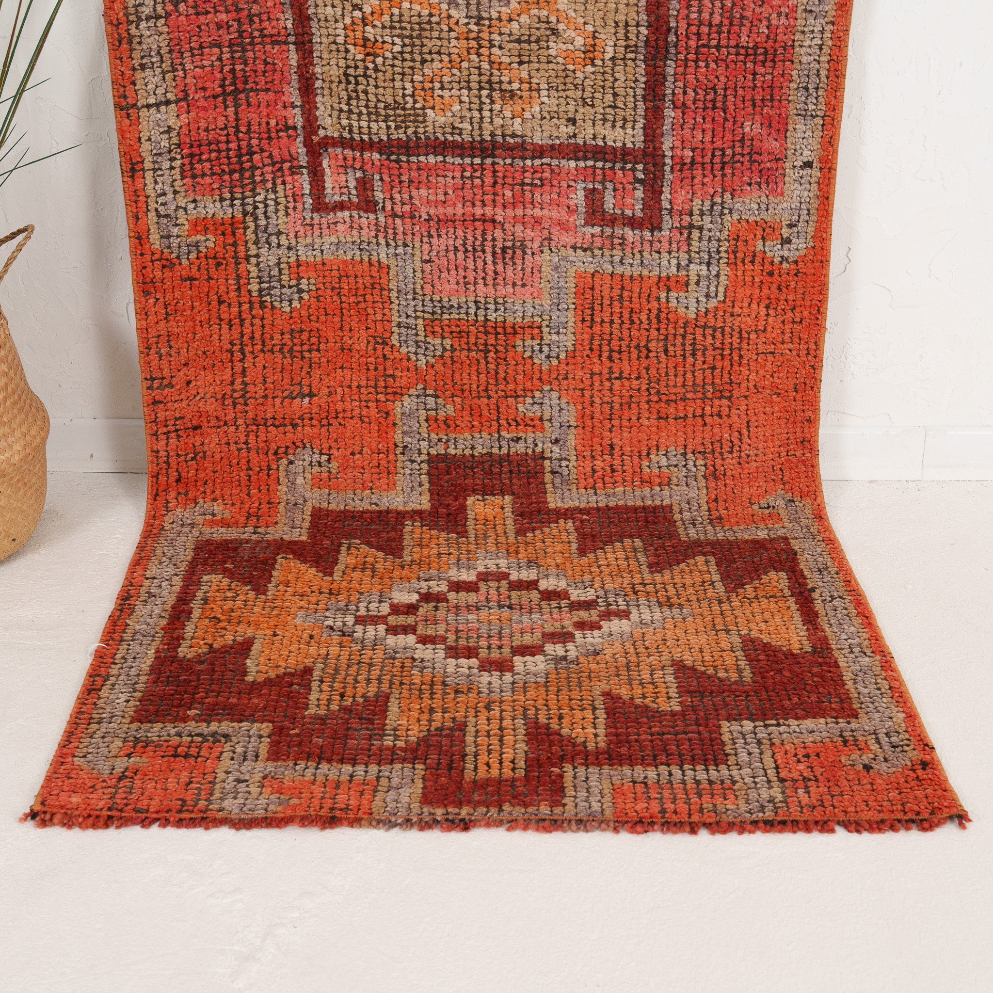 3x9 Persian Rug