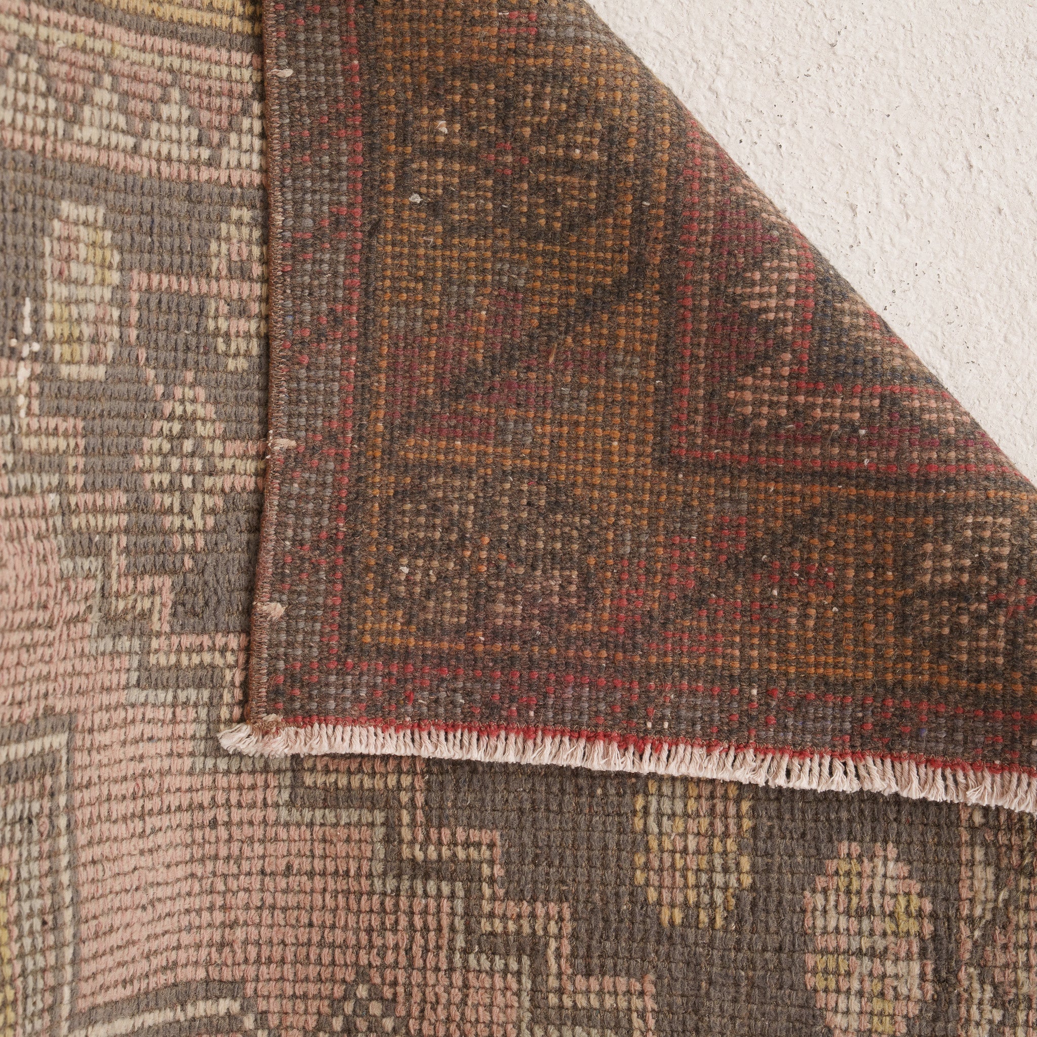 4x8 Gold Area Rug
