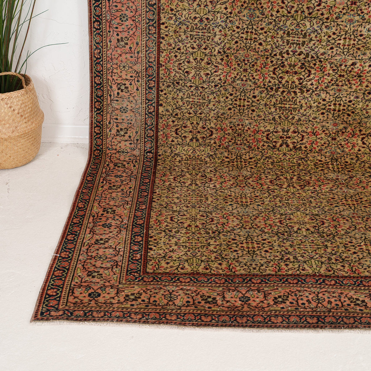 6x10 Vintage Rug