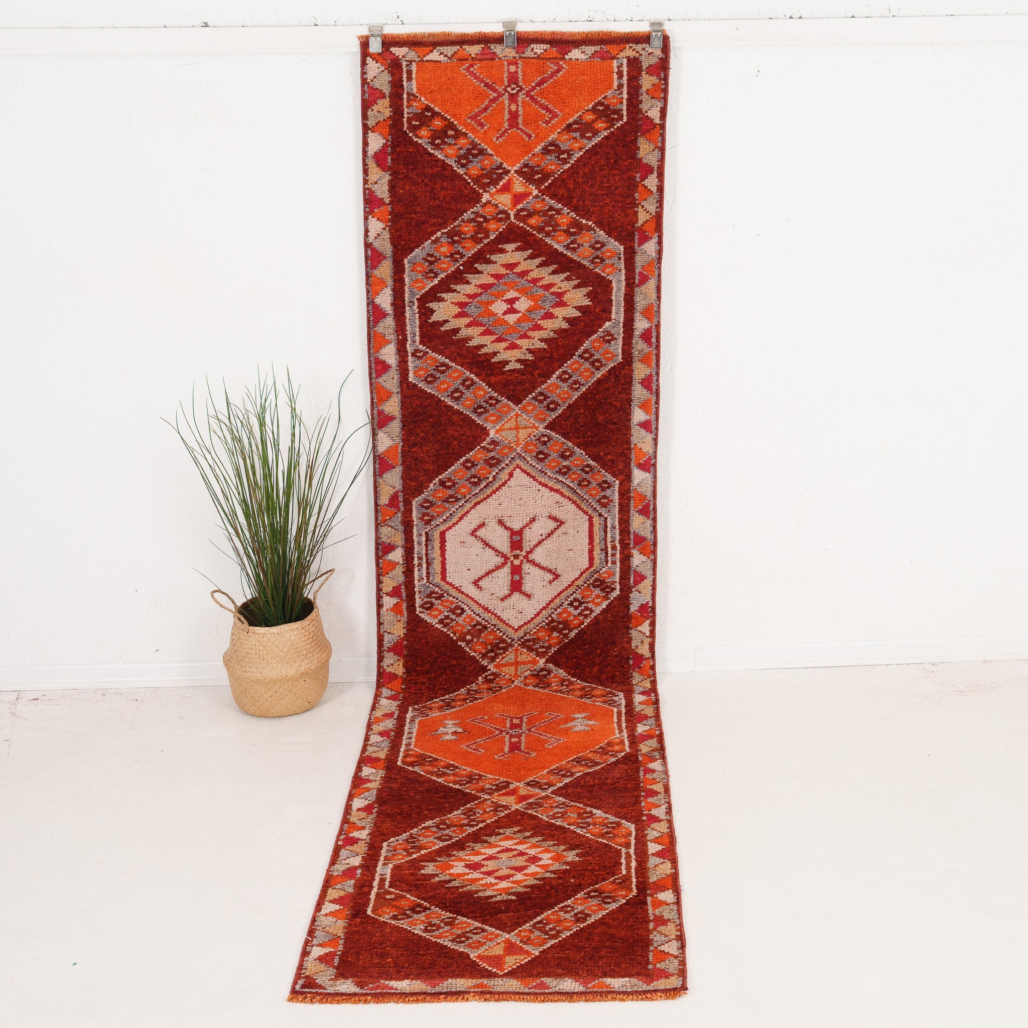 Agrisa - Vintage Turkish Runner Rug