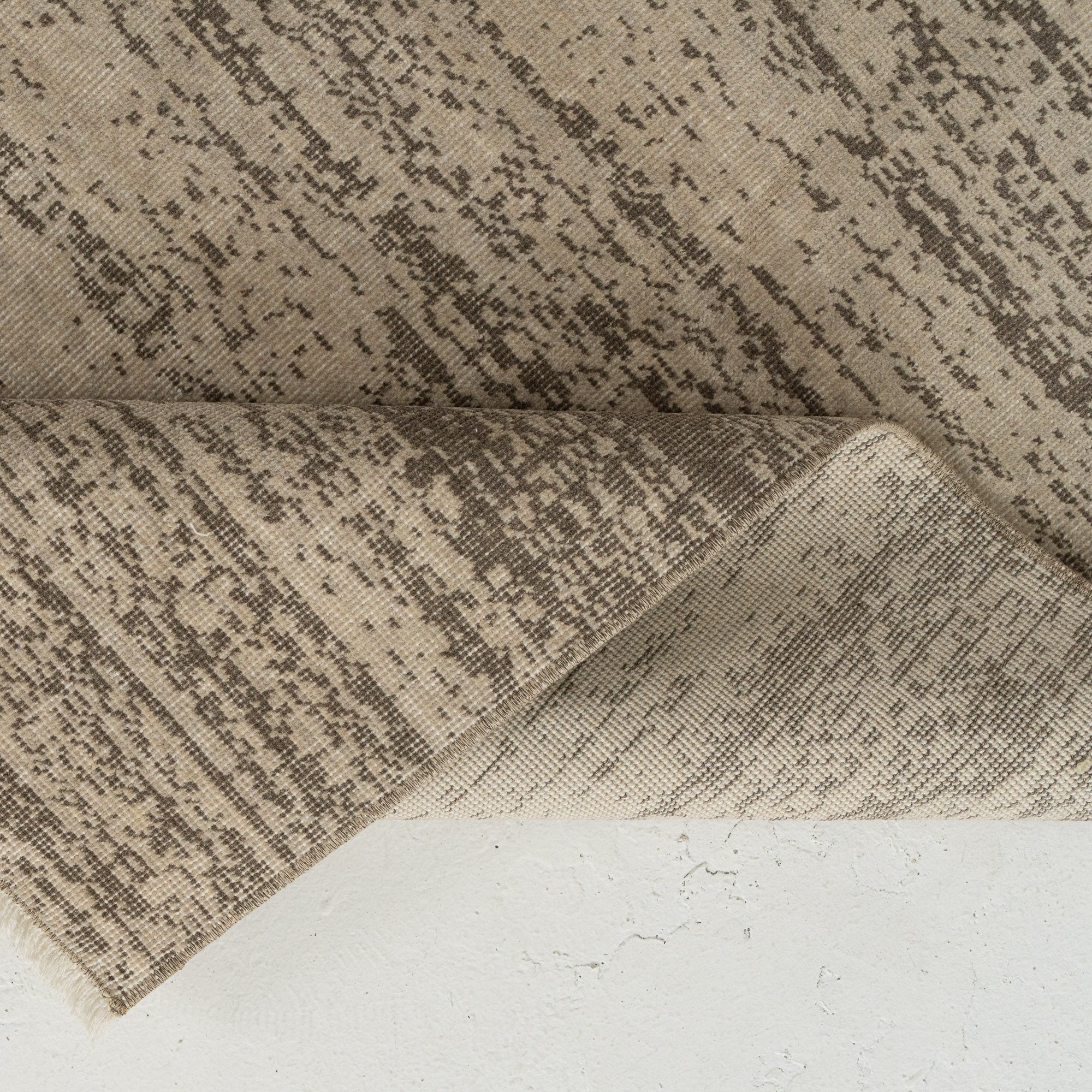 Brinya - Living Room Rug, Elegant & Unique