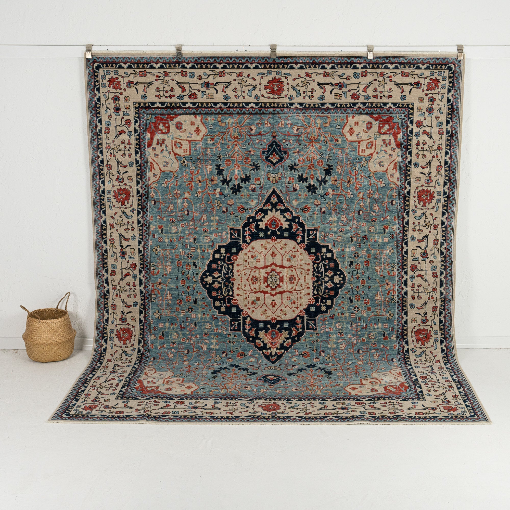 Zorina - Turkish Rug, Authentic and Vintage