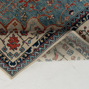 8x10 area rug with beautiful blue hues, from turkish