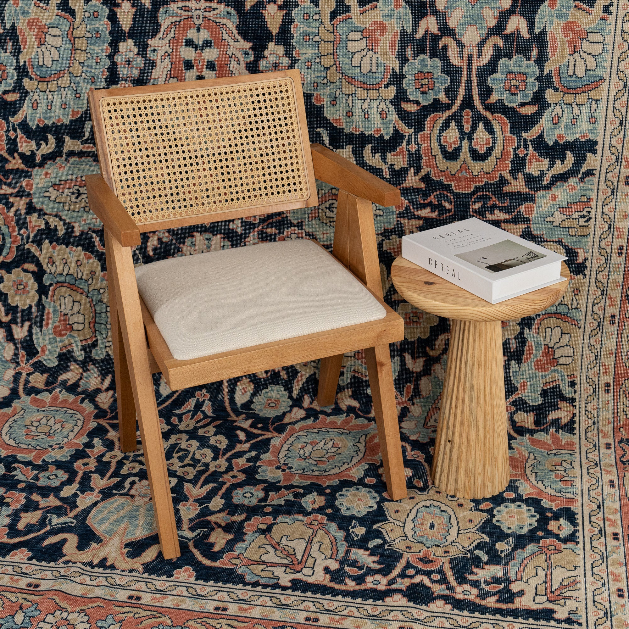 Eithne - Turkish Rug, Authentic and Vintage