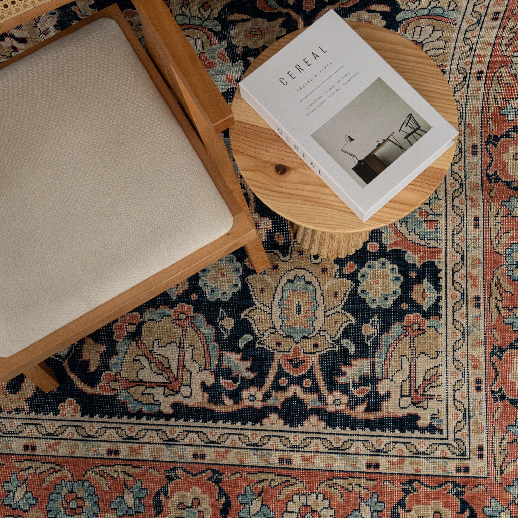 Eithne - Dining Room Rug, Elegant Oriental Style