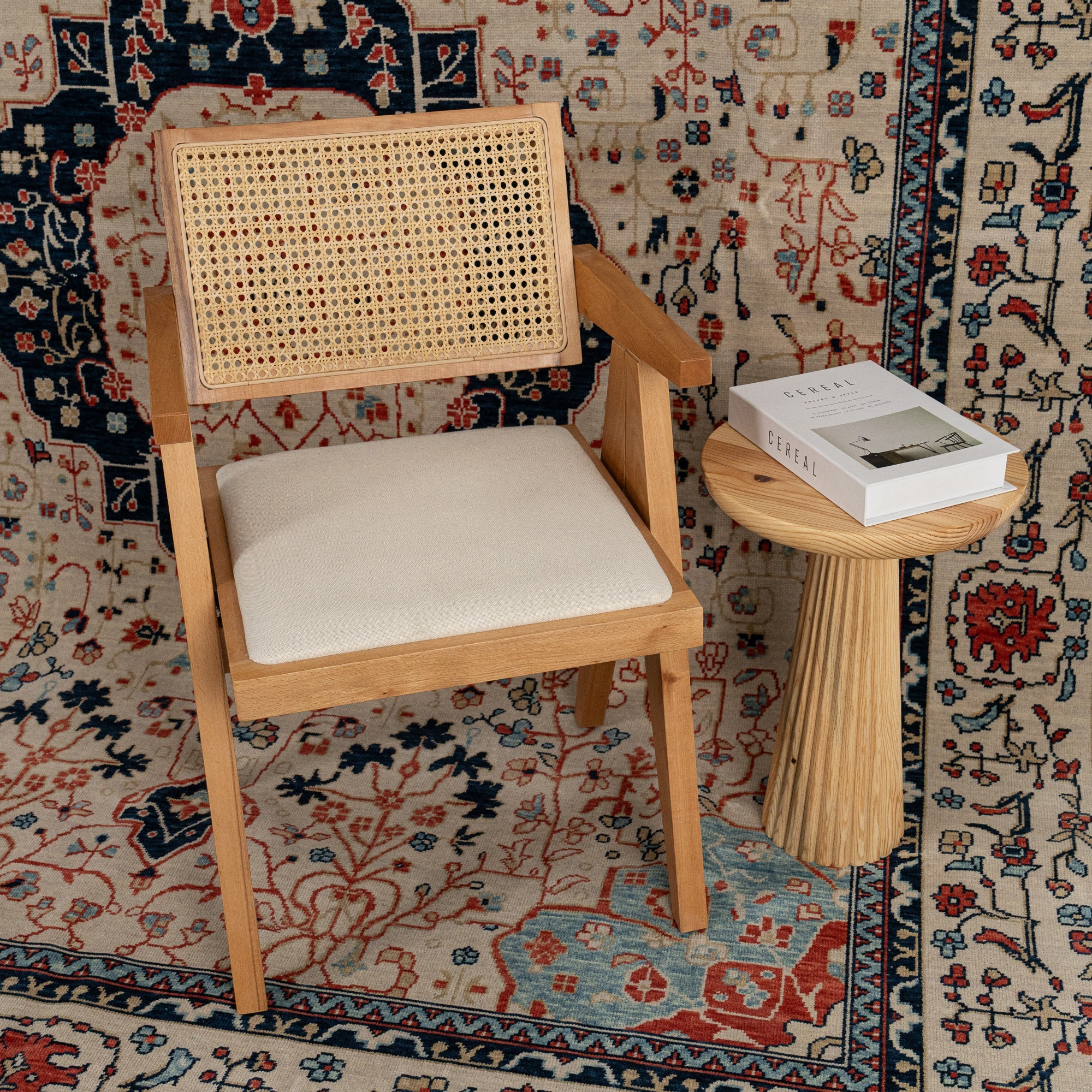 Lenira - Dining Room Rug, Elegant Oriental Style
