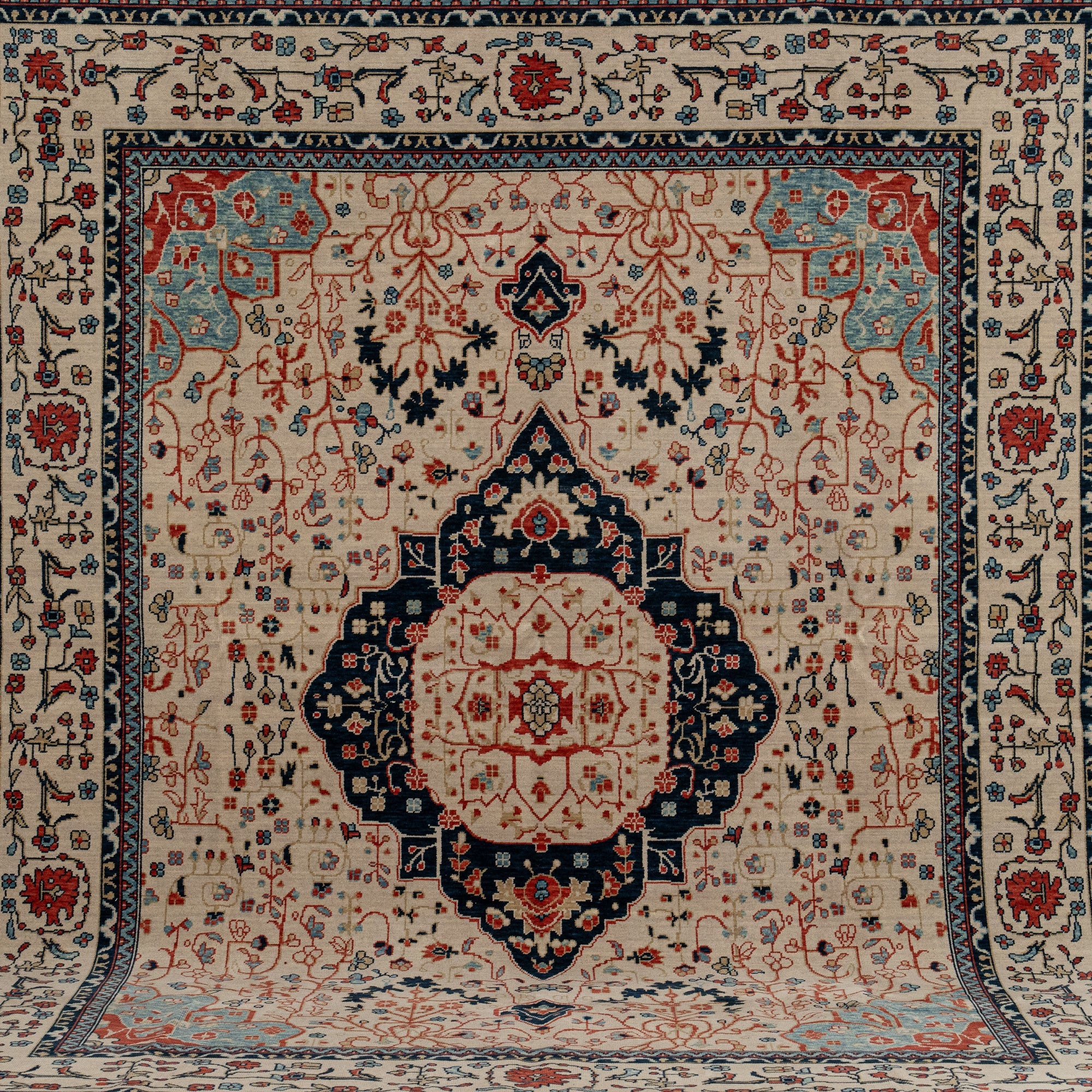 Lenira - Turkish Rug, Authentic and Vintage