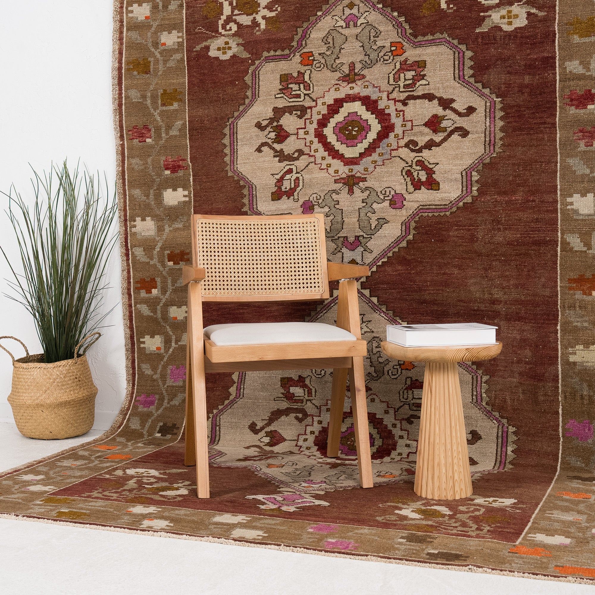 Aelivra - Vintage Turkish Area Rug