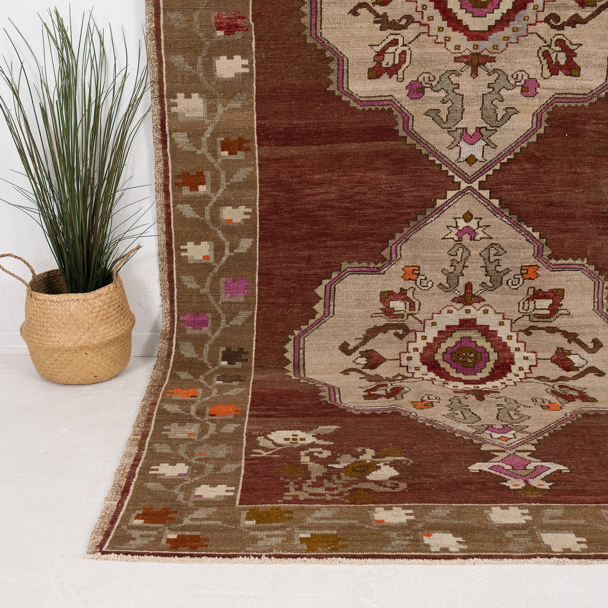 Aelivra - Vintage Turkish Area Rug