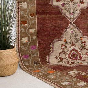 Aelivra - Vintage Turkish Area Rug
