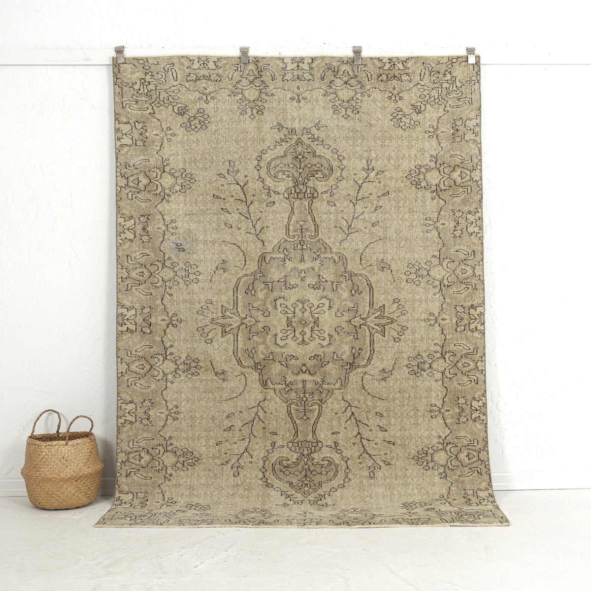 Briallen - Living Room Rug, Premium Handmade Craft