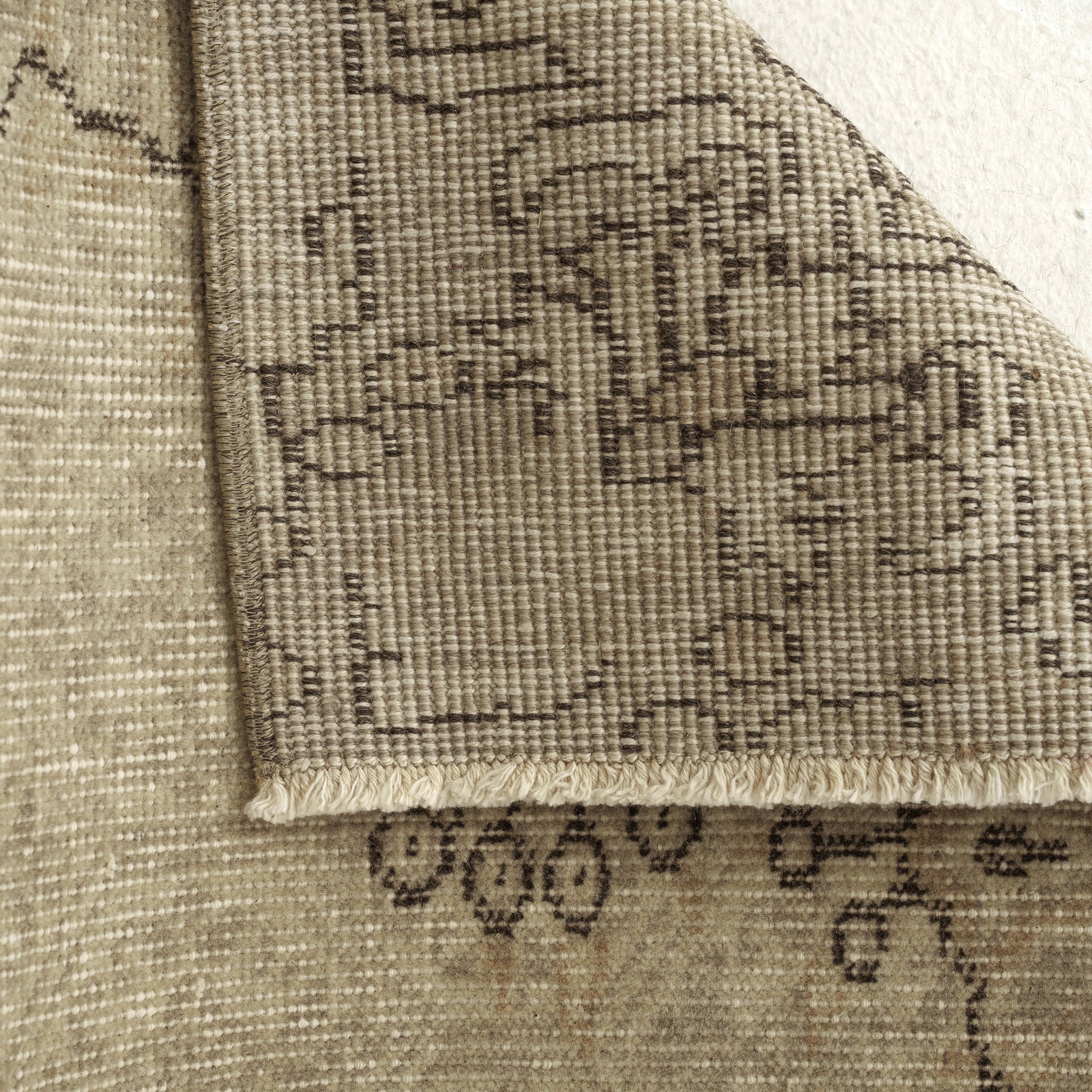 Briallen - Oriental Rug, Timeless & Exquisite