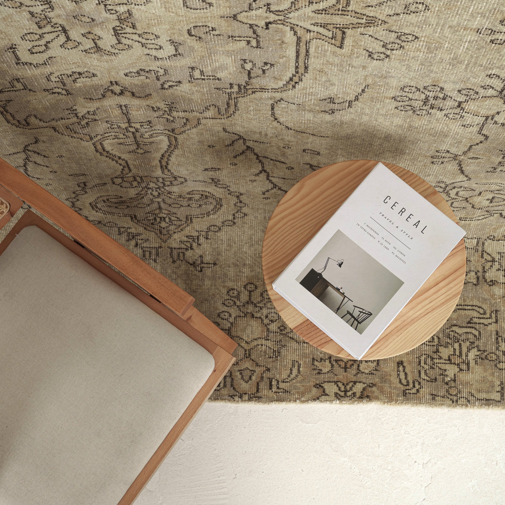 Briallen - Persian Rug, Handcrafted & Timeless