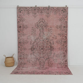 Arrietty - Persian Rug, Unique Handcrafted Artistry