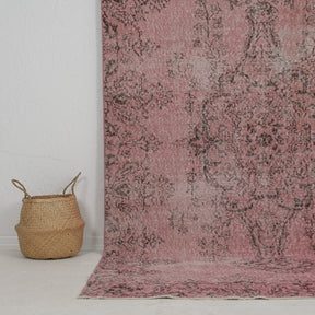 Arrietty - Handmade Turkish Rug, Rich in Tradition