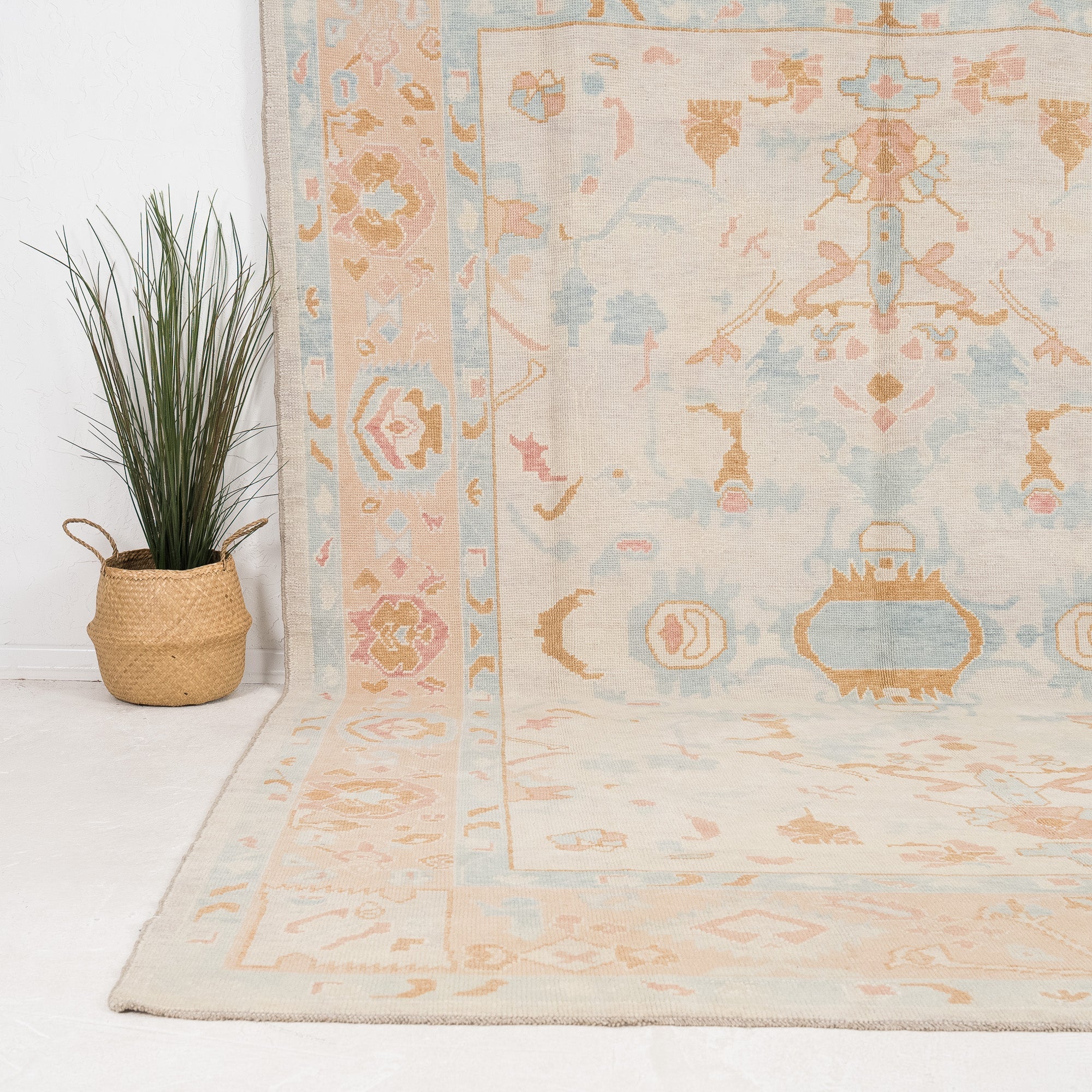 Auravelle - Vintage Turkish Area Rug