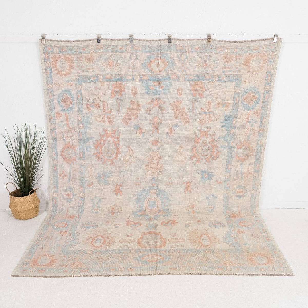 Elarivelle - Vintage Turkish Area Rug