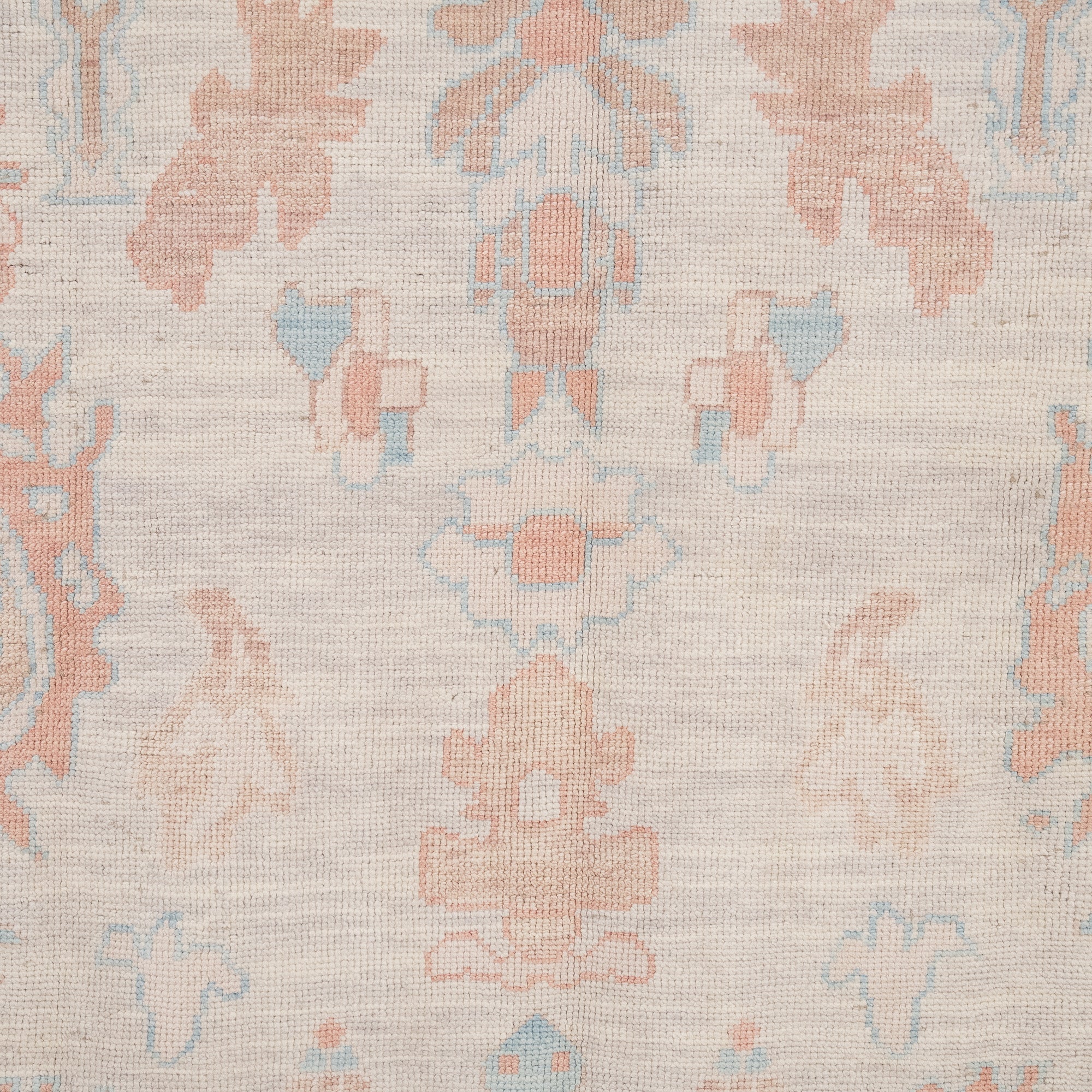 Elarivelle - Vintage Turkish Area Rug
