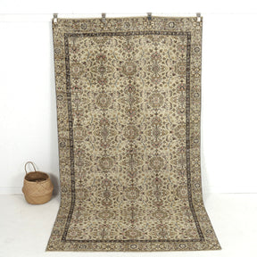 Venira - Oriental Rug, Timeless & Exquisite