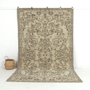 Minara - Vintage Persian Rug, Handwoven Masterpiece