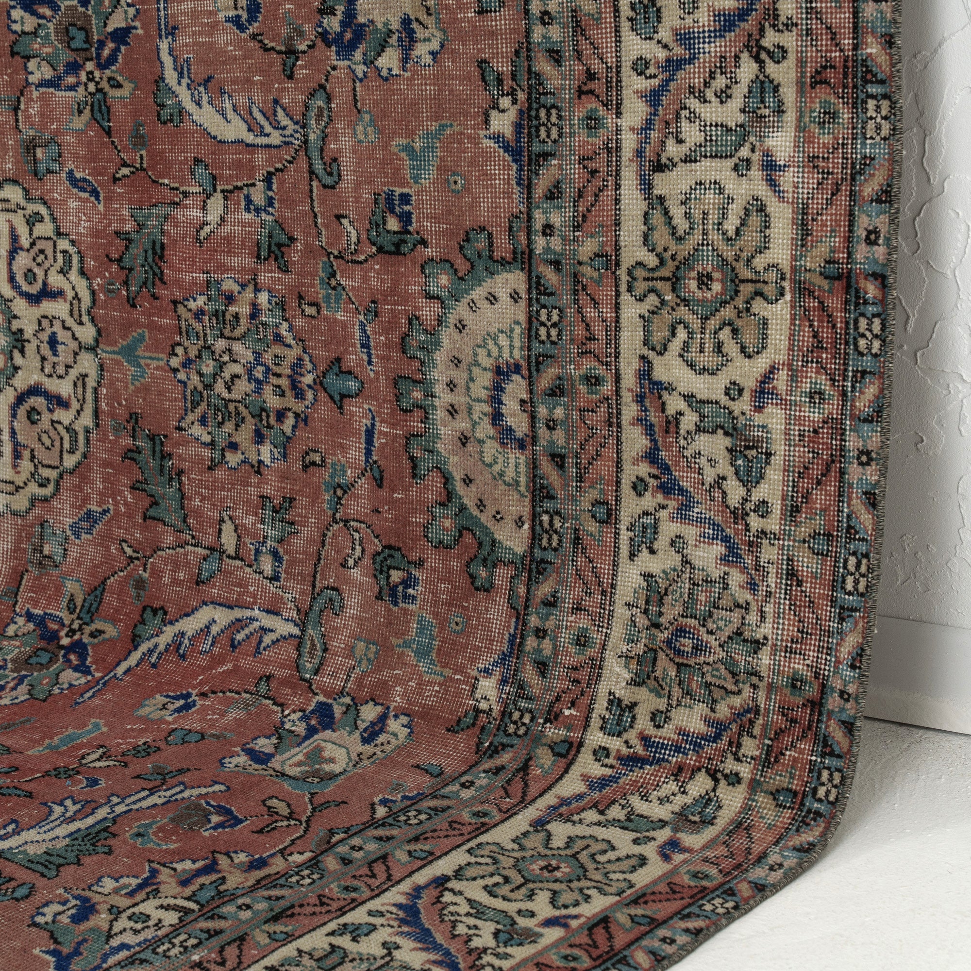 Kalina - Oriental Vintage Rug, Collector's Edition