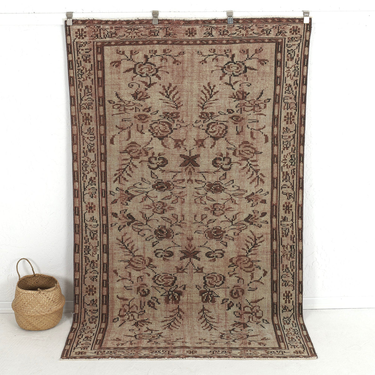 Tirena - Oriental Rug, Timeless & Exquisite