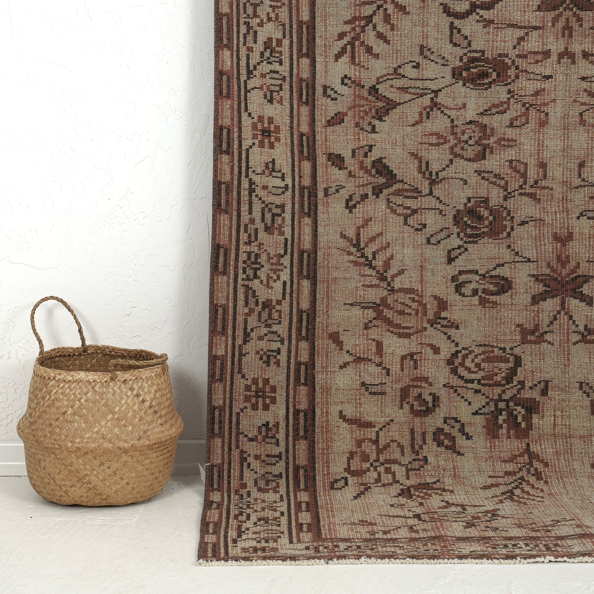 Tirena - Oriental Rug, Handcrafted for Luxury Living