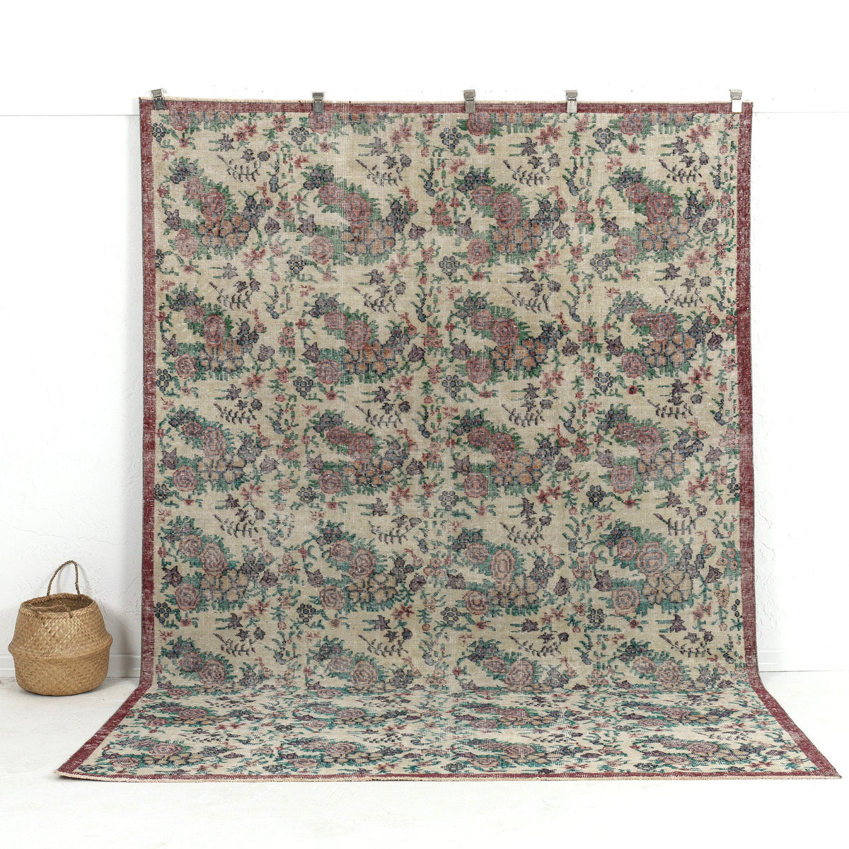 Elyra - Living Room Rug, Curated Vintage Collection