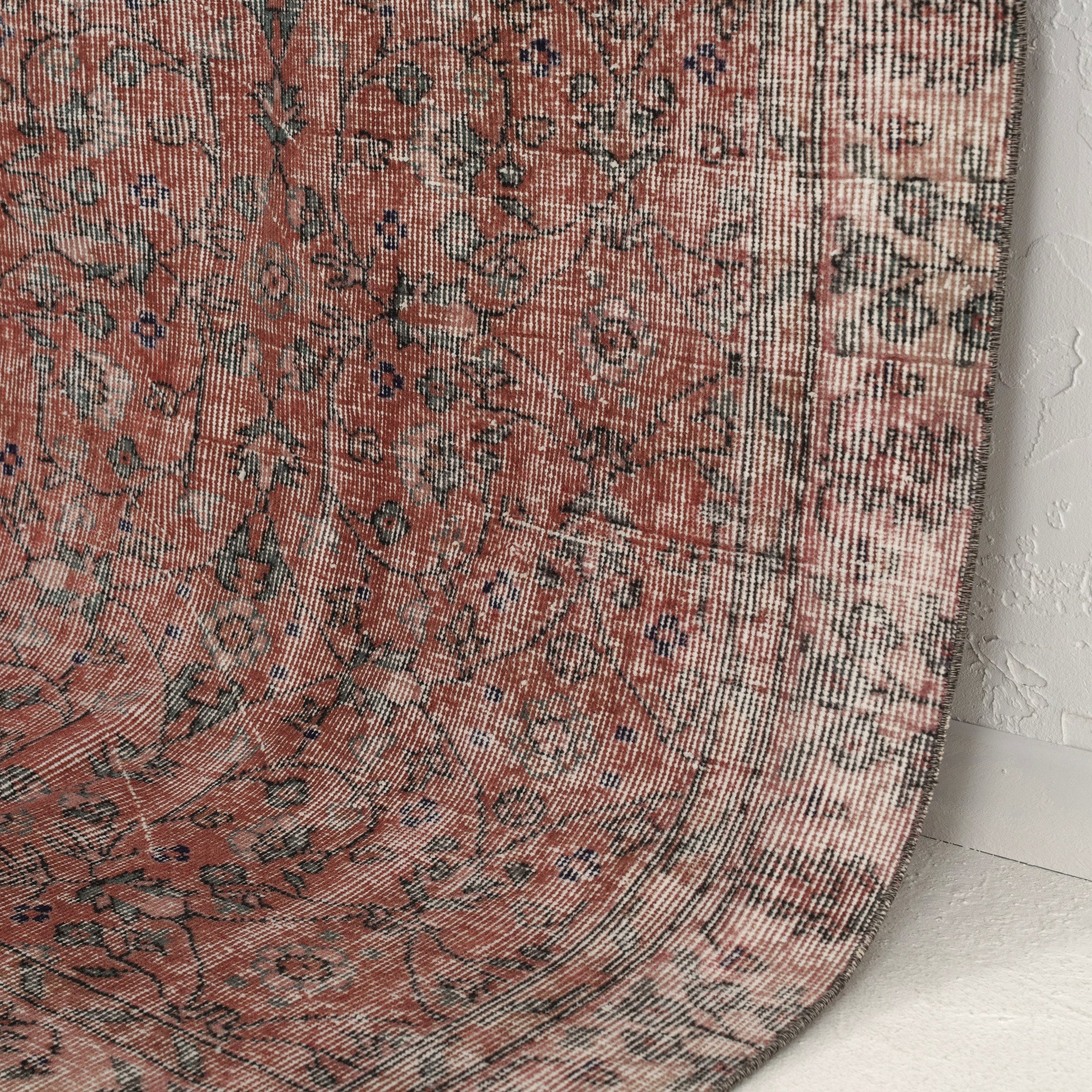 4x8 pink area rug - a timeless choice for the living room, bedroom, entryway, office, kitchen & dining