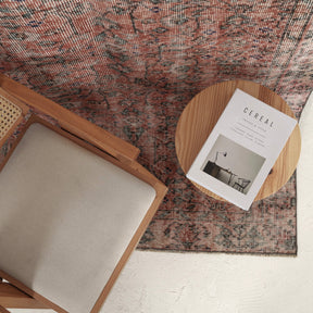 4x8 area rug with beautiful pink hues, from turkish