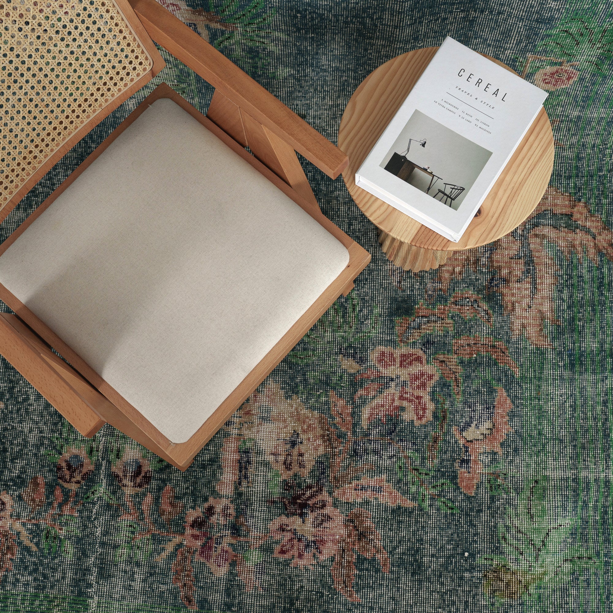7x10 area rug with beautiful green hues, from turkish
